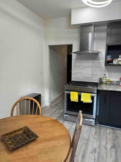 Appartement Bumblebee House à Oakland Extérieur photo