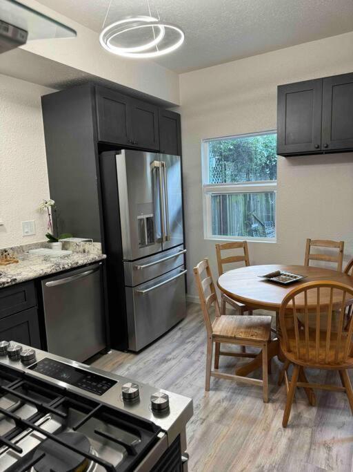 Appartement Bumblebee House à Oakland Extérieur photo